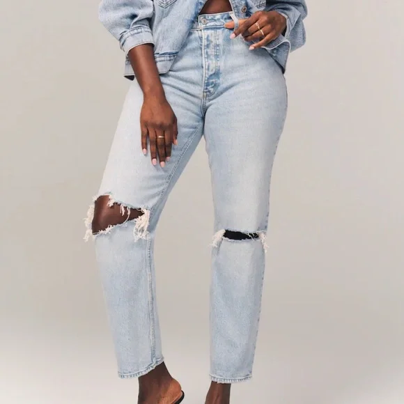 A&F High Rise Dad Jean - Picture 4 of 16